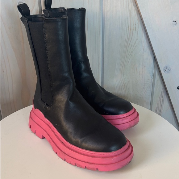 Primark UK chunky boots - Picture 2 of 4